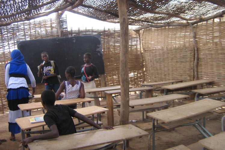 Insight into the interior of the classroom.