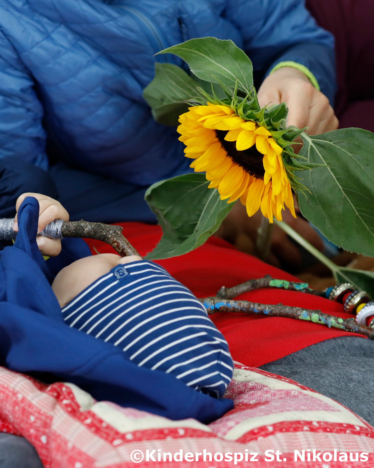 Helpers in the flood area